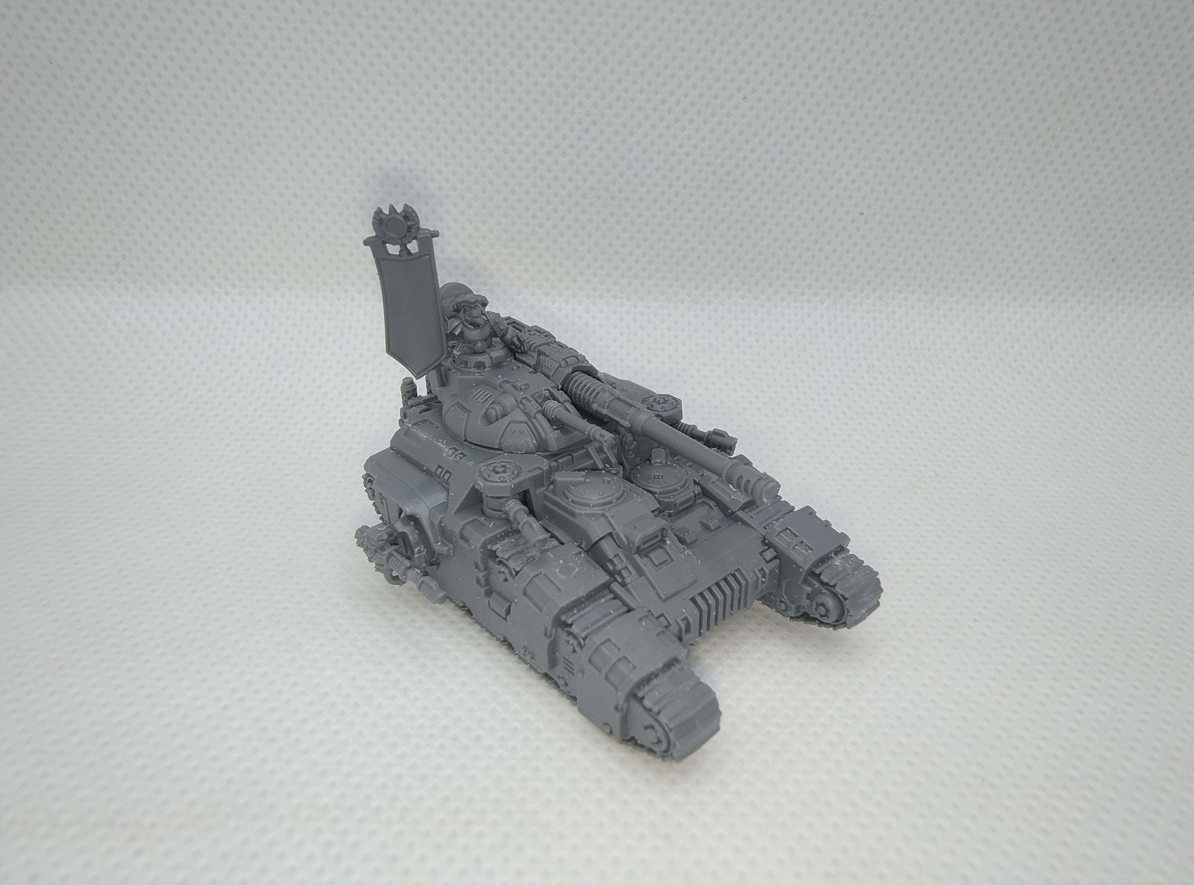 Assembled Command Tank Kratos Heavy Tank