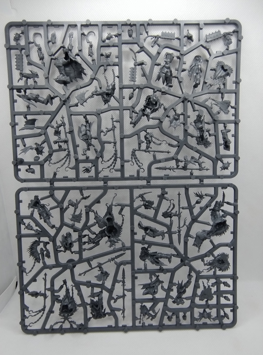 Claws of Karanak new on sprue