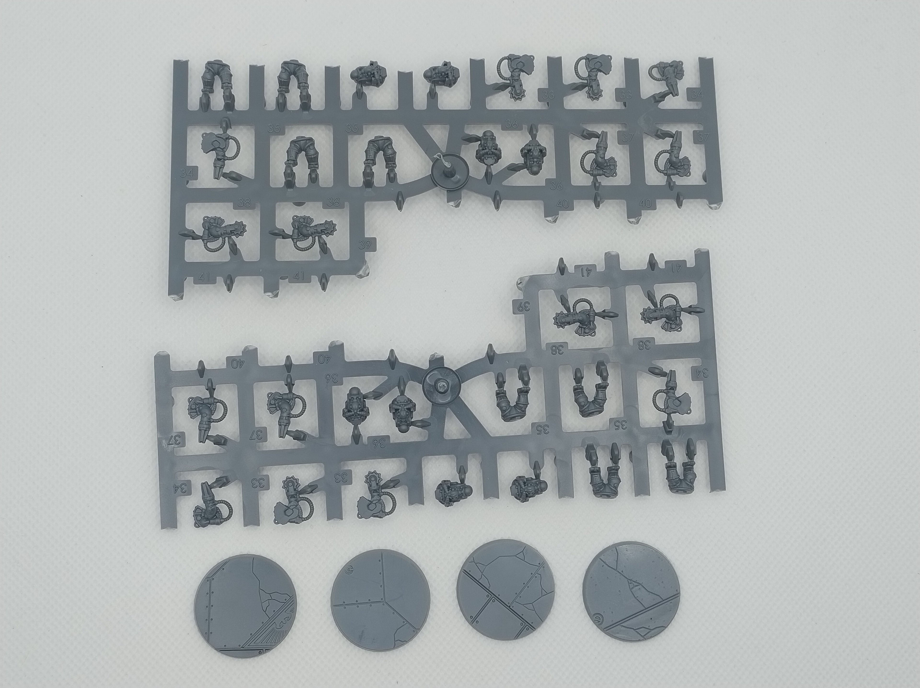 Four bases of Charonite Ogryns new on sprue for legions imperialis