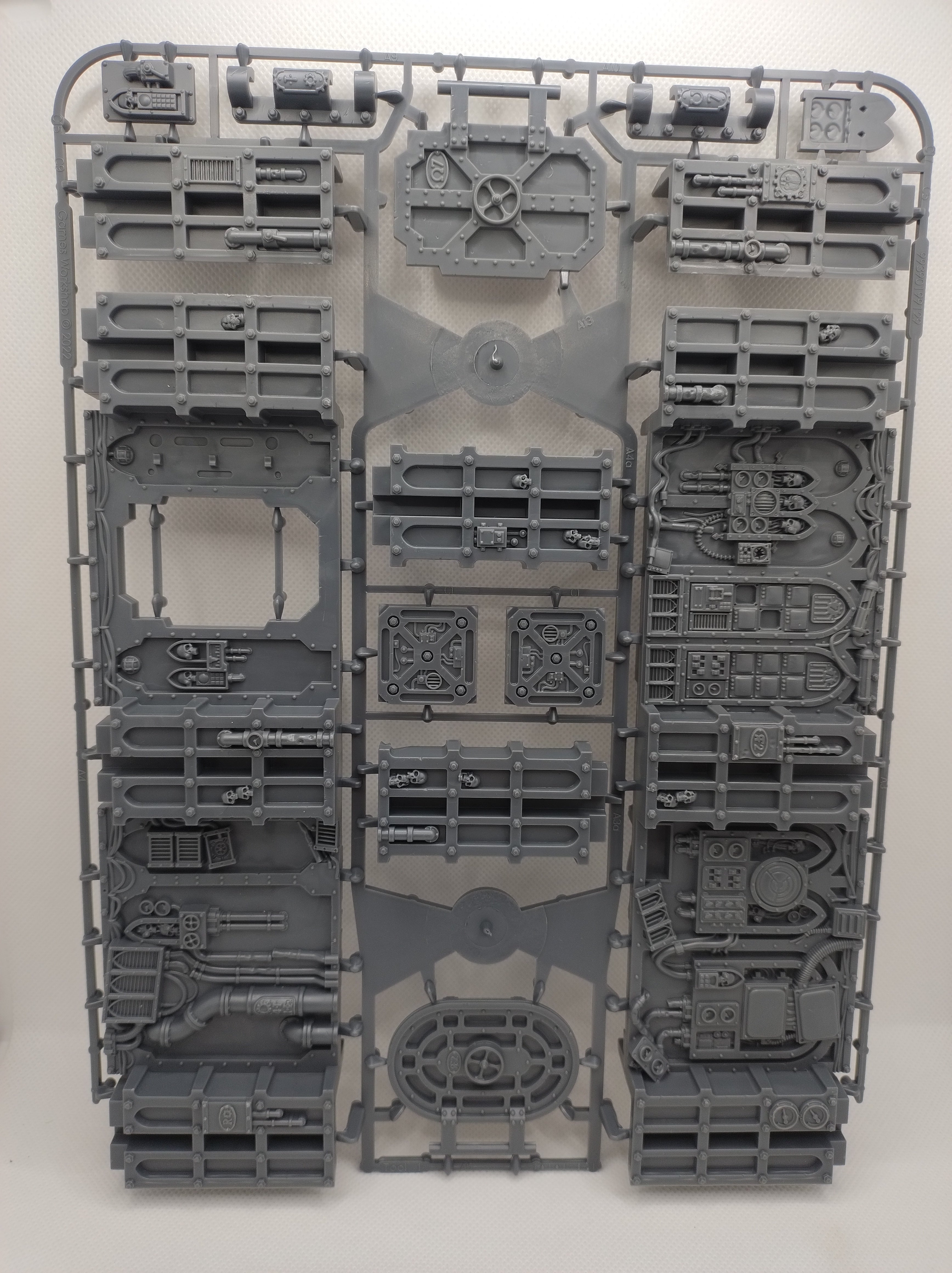 Boarding Actions Terrain Set Three sprues - Killzone Gallowdark