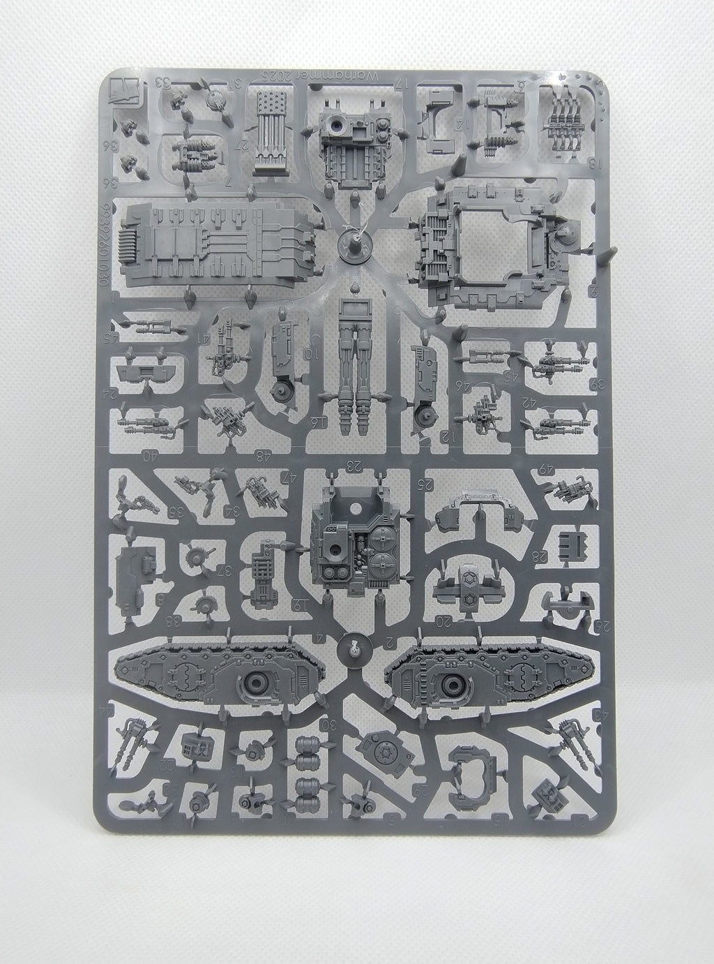 Legions Imperialis Falchion or  Ascalon Super-heavy Tanks 01