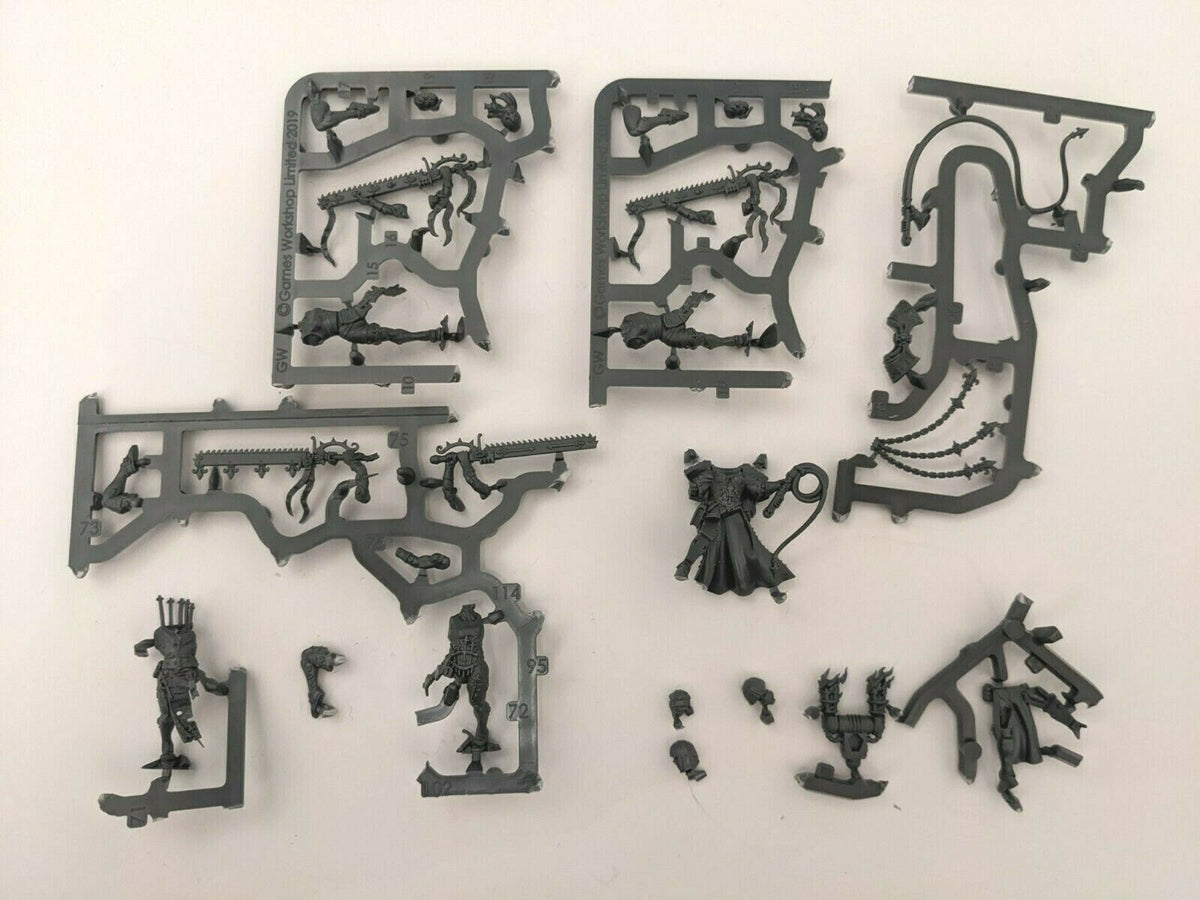 Repentia Kitbash Repentia Superior & Sisters Repentia x4 | Adepta Sororitas OOP – Spruefix