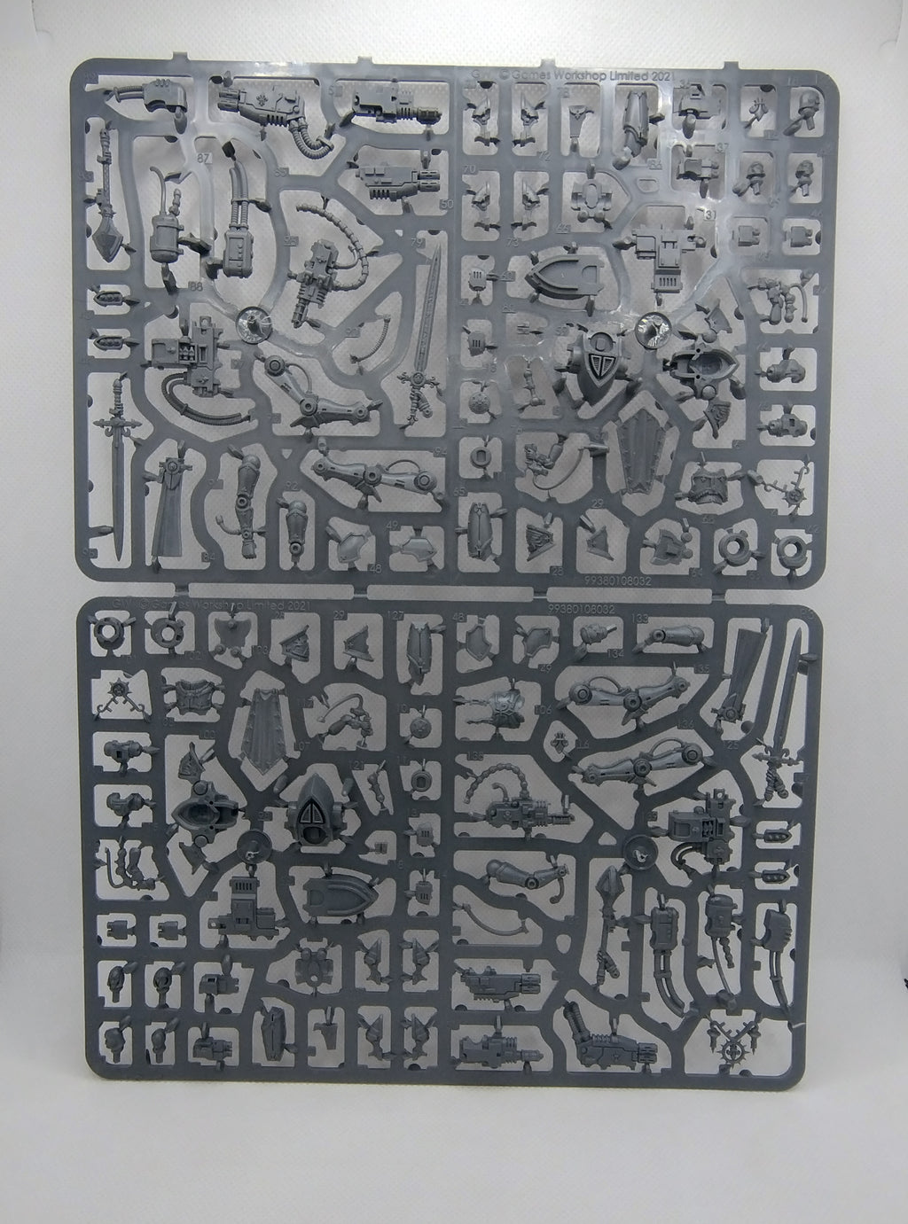 Paragon Warsuits - Adepta Sororitas new on sprue