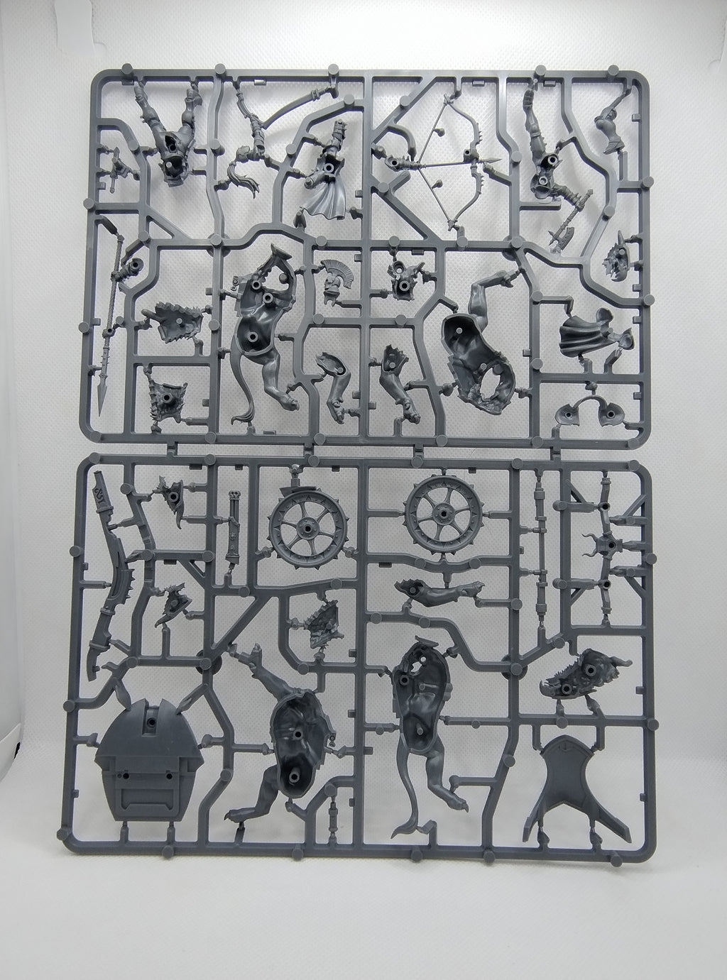Stormstrike Chariot new on sprue