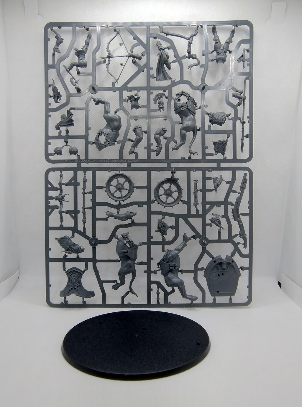 Stormstrike Chariot new on sprue