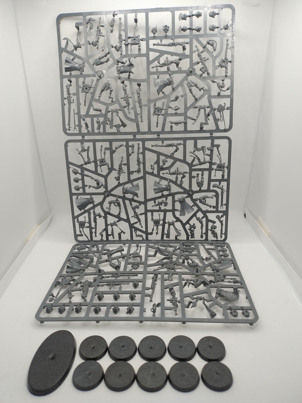 Ten Skitarii Rangers new on sprue