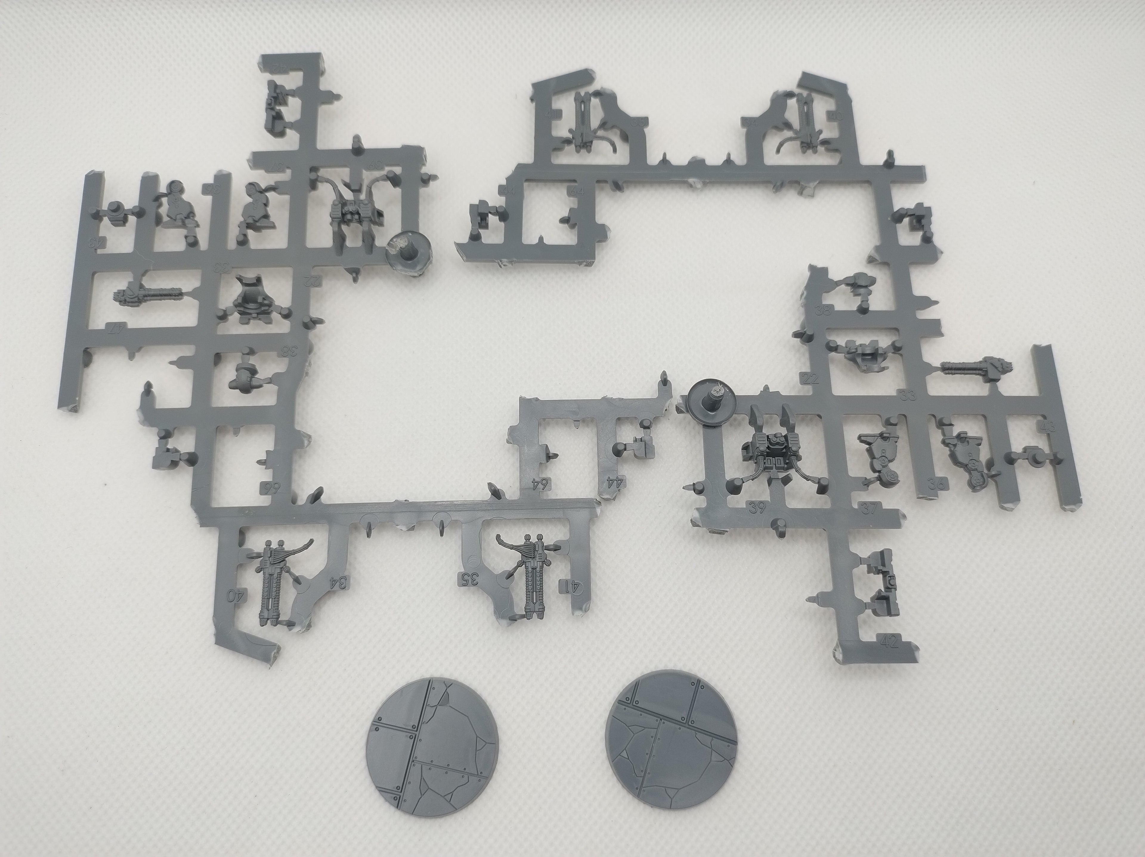 Two Deredeo dreadnought Hellfire Plasma Cannonade new on sprue