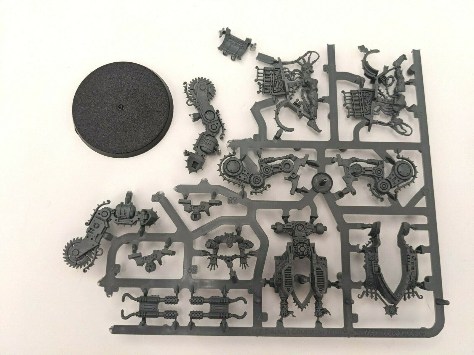 Adepta Sororitas Penitent Engine from the old combat patrol set OOP