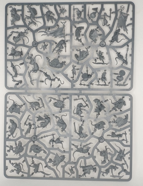Twenty Skaven Clanrats new on sprue